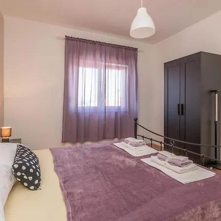 Awesome In With Wifi Holiday home Zadar