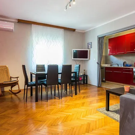 Holiday home Awesome In With Wifi *
